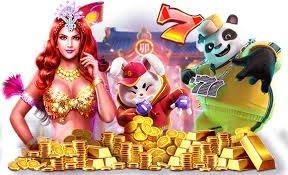 မြန်မာ ကစားသမားများ ငါးပစ်ဂိမ်း MMK ဖြင့် ကစားနေသောပုံ